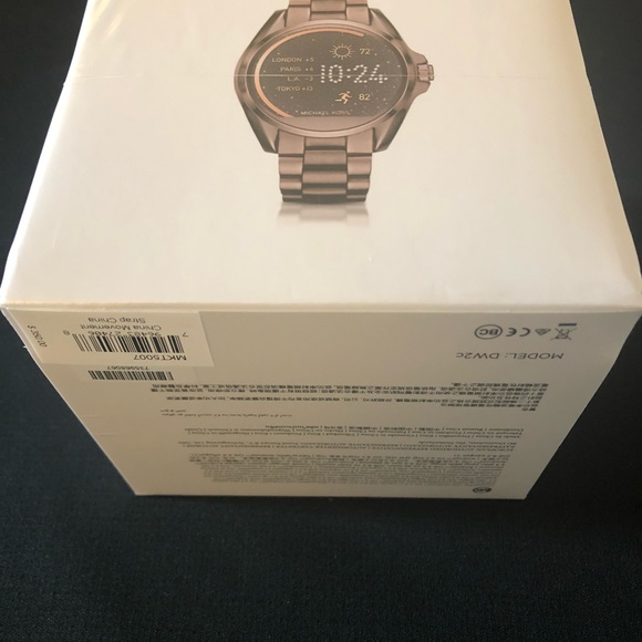 Michael Kors Access Bradshaw Smartwatch Bronze⌚️ - Picture 5 of 7